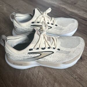 Brooks Glycerin Athletic Sneakers